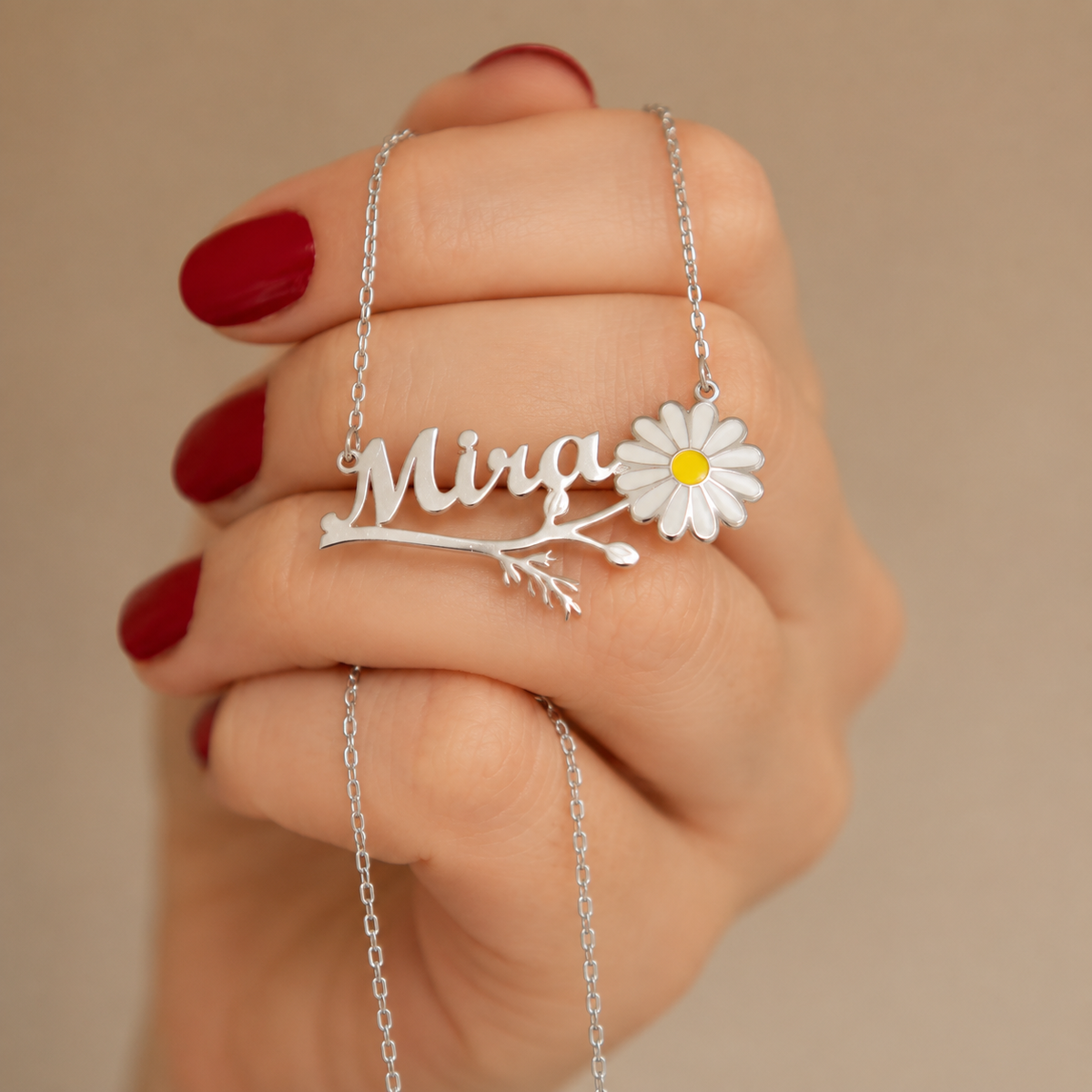Personalisierte Namenskette mit Gänseblümchen aus 925er Silber