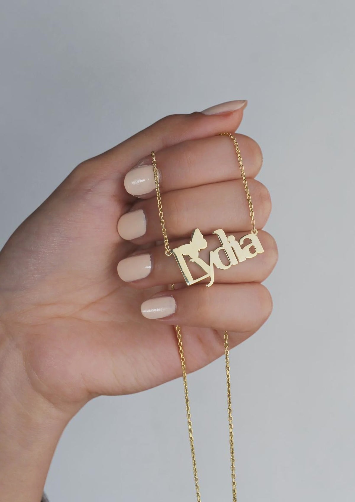 Personalisierte Namenskette mit Schmetterling aus 925er Silber